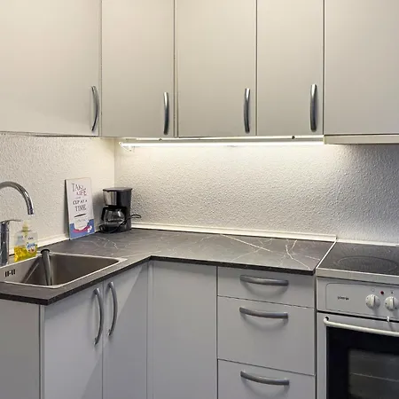 1 Bedroom Beautiful In 公寓 *