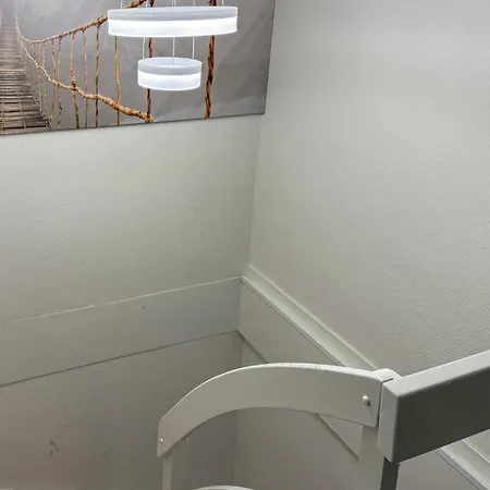 1 Bedroom Beautiful In
