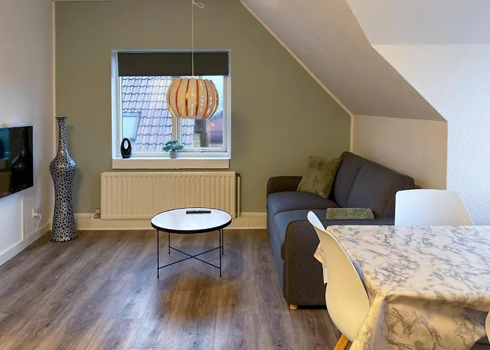 1 Bedroom Beautiful In