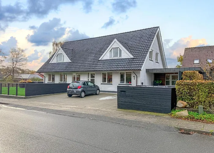 Apartamento 1 Bedroom Beautiful In *