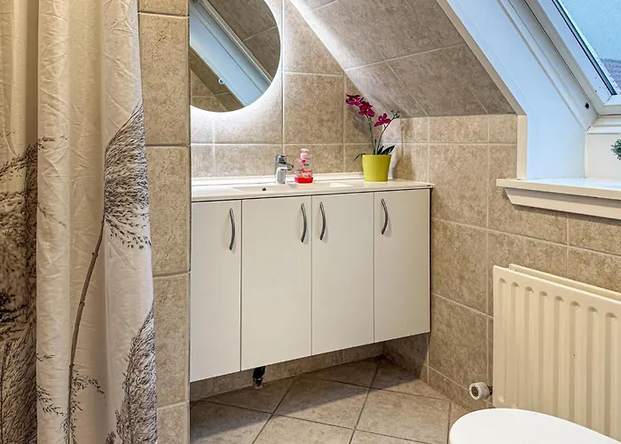 1 Bedroom Beautiful In 公寓 瓦尔德